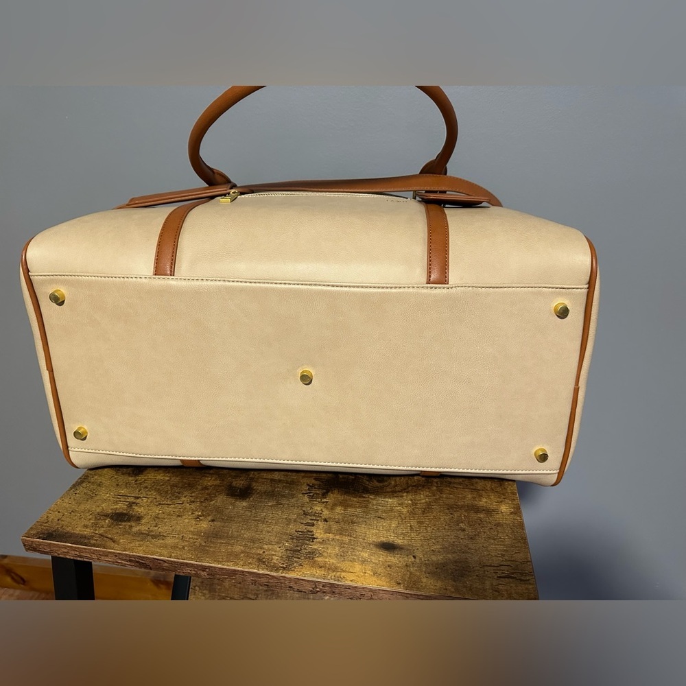 Fawn Design Cream and Tan Travel Bag Limited Addition - Picture 10 of 13